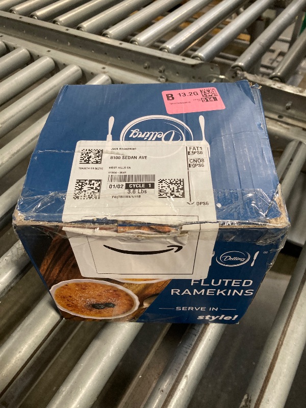 Photo 1 of ***ONLY 4 PIECES*** Delling Creme Brulee Ramekins - 6 Piece Set, 8 oz Round Fluted Quiche Dishes, Oven Safe, White