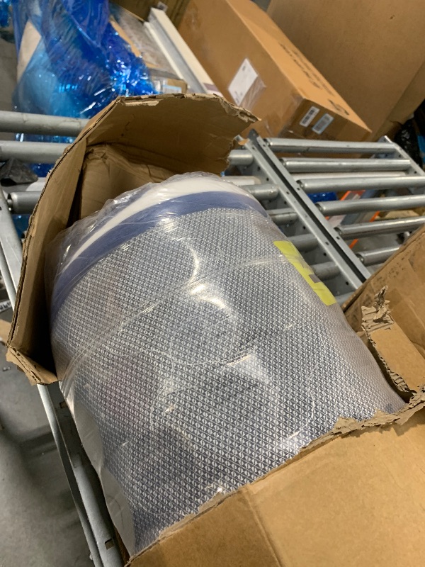 Photo 1 of *****FACTORY SEALED / NO RETURN ******* 12 Inch King Hybrid Mattress in a Box - Individually Wrapped Coils & Gel Memory Foam for Back Support, Pressure Relief & Motion Isolation, CertiPUR-US Certified, Fiberglass-Free (76x80 Inches)