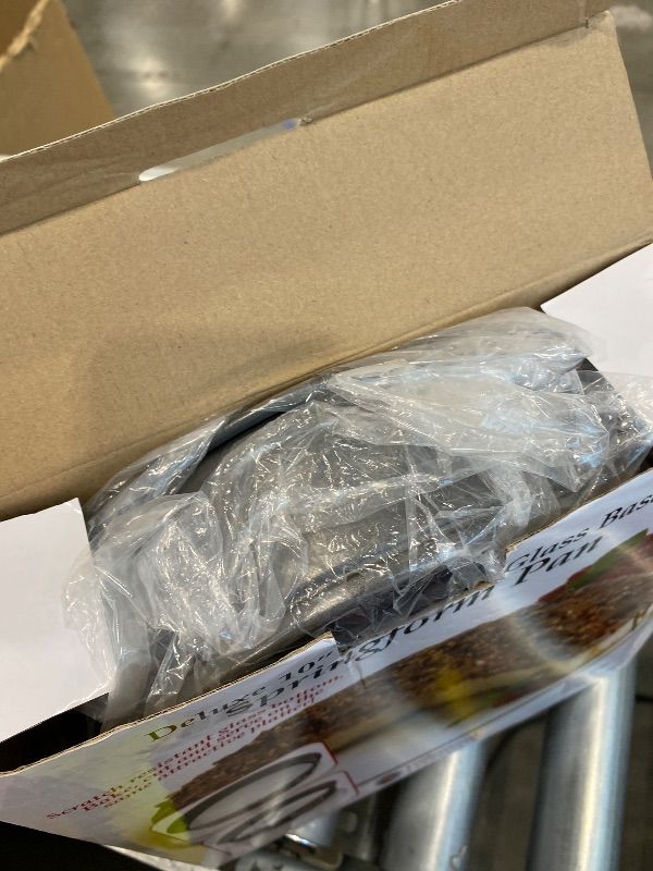 Photo 1 of *UNTESTED*
Norpro Nonstick 10-Inch Springform With Glass Base