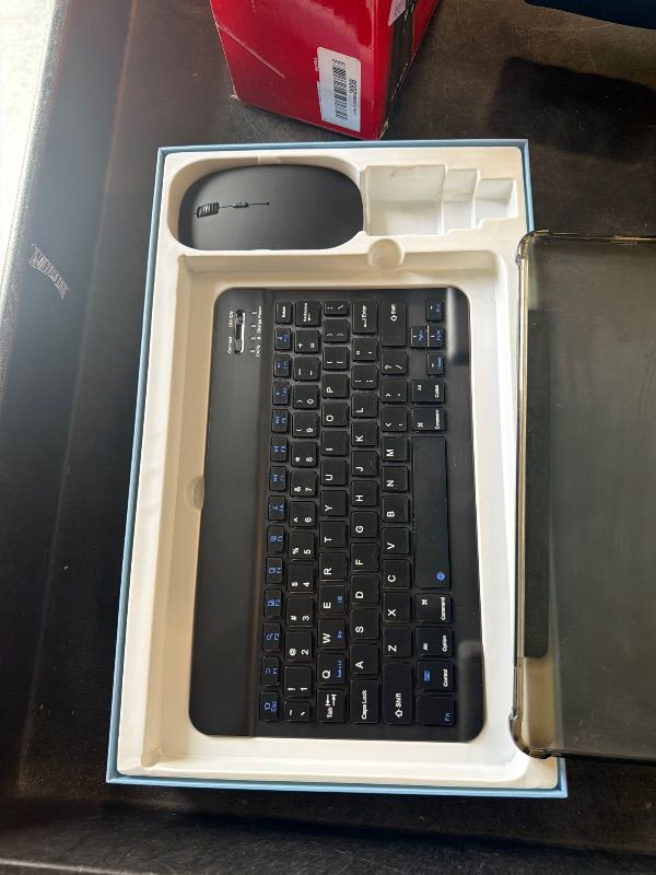 Photo 1 of **MISSING CHARGER**
COLORROOM Android 15 Tablet 11inch, Face Unlock, 18W Fast Charging, 12GB+128GB+1TB Expand, Octa-core CPU, 8000mAh Large Battery, WiFi6, Touchscreen Display, Widevine L1 Tableta, Black