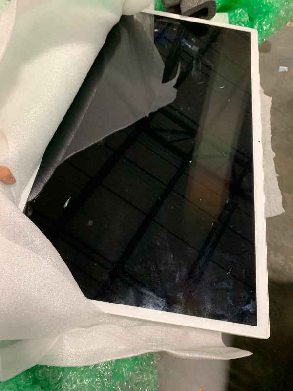 Photo 1 of ***UNTESTED***Fiteye 32-Inch Portable TV with Incell Touch Screen | 6G RAM+128G Storage | 1080P TV on Wheels | Bestie Screen Built-in | 8H Video Play Time | Android OS | Full Swivel Rotation | Voice Remote Control