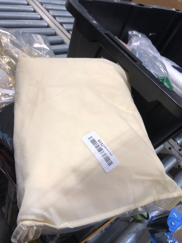 Photo 1 of *USED*
Wish Care 2 Pack Cream Rectangle Table Clothes for 4 Foot Tables, Polyester Fitted Tablecloths 4ft Stretch Table Cover for Wedding, Birthday, Parties, Trade Show, Craft Show