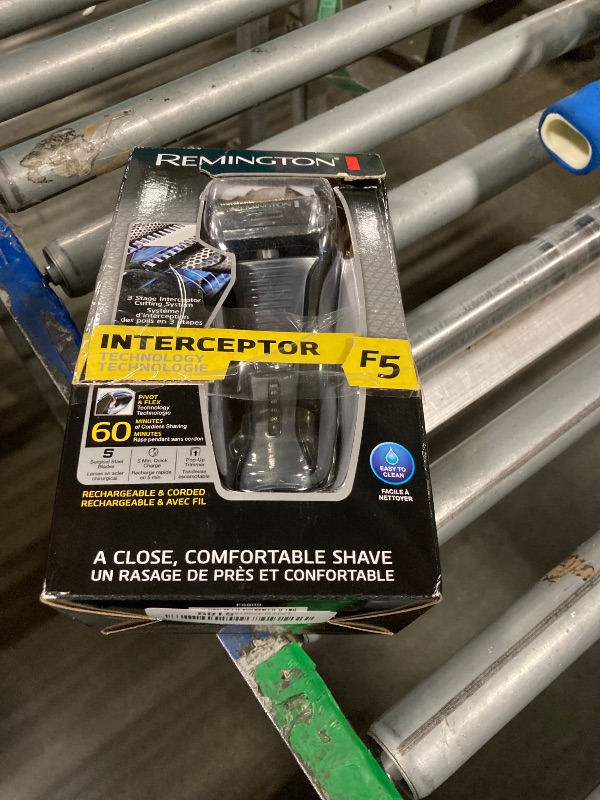 Photo 1 of **PARTS ONLY** Remington F5 Power Series Foil Shaver, Electric Razor for Men, Cordless Rechargeable with Pop Up Trimmer, Pivot & FlexFoil Technology, Lightweight Handheld Design, Black