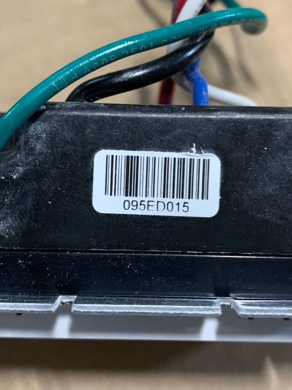 Photo 1 of *** VERY USED *** Lutron Caseta Original Smart Switch (Lutron Smart Hub Required), for LED Lights and Fans, 6 Amp, Single-Pole/3-Way, Neutral Required, PD-6ANS-WH-2, White, 2 Pack