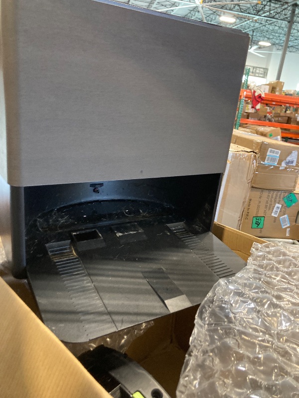 Photo 1 of *** VERY USED **** iRobot Roomba Max 705 Combo Robot Vacuum & Mop + AutoWash Dock – Extending Self-Cleaning Roller Mop, Retractable Mop Cover, Dual Brushes, Self-Empties, Heat-Washes & Dries, Avoids Obstacles, LiDAR
