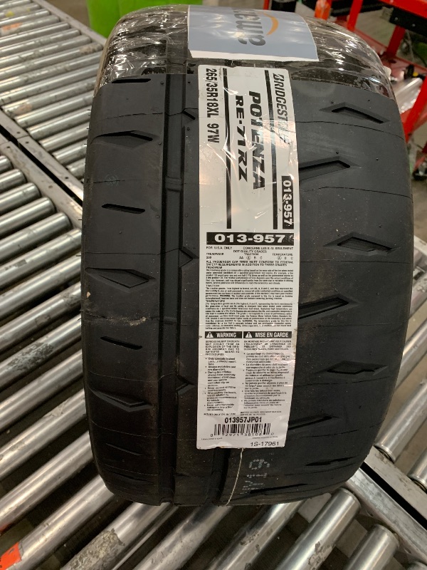Photo 1 of ***ONE TIRE ONLY ***Bridgestone Potenza RE-71RZ 
Extreme Performance Summer Tire for Competition & High-Output Sportscars 
in 265/35R18