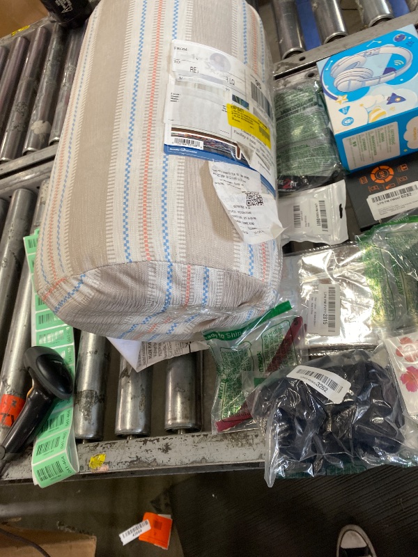 Photo 1 of ** SOLD AS IS BUNDLE OF MISCELLANEOUS AND SORTED GOODS **