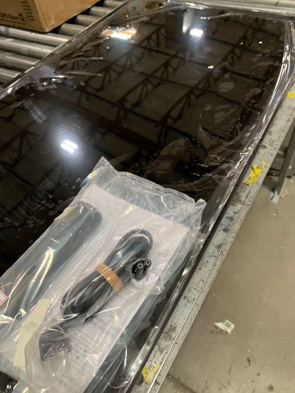 Photo 1 of ====SEE NOTES==== Roku Smart TV – 32-Inch Select Series, 1080p Full HD TV – Roku TV with Voice Remote – Flat Screen LED Television with Wi-Fi for Streaming Live Local News, Sports, Family Entertainment