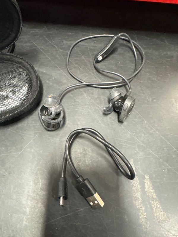 Photo 1 of ***possibly for parts issues functioning/ DIRTY *** Bose SoundSport, Wireless Earbuds, (Sweatproof Bluetooth Headphones for Running and Sports), Black