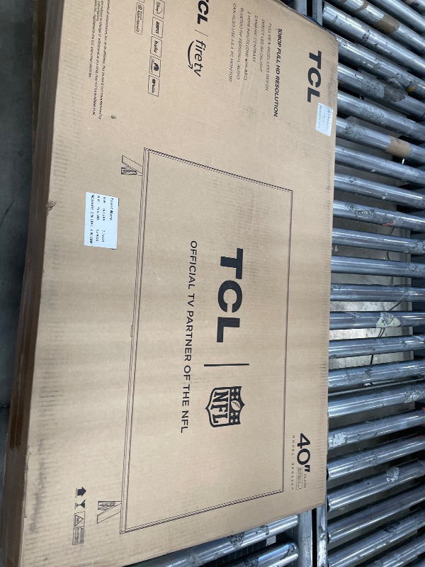 Photo 1 of ***SCREEN DOES NOT WORK ***TCL 40-Inch Class S3 1080p LED Smart TV with Fire TV (40S350F, 2023 Model), Alexa Built-in, Apple AirPlay Compatibility, Streaming FHD Television,Black

