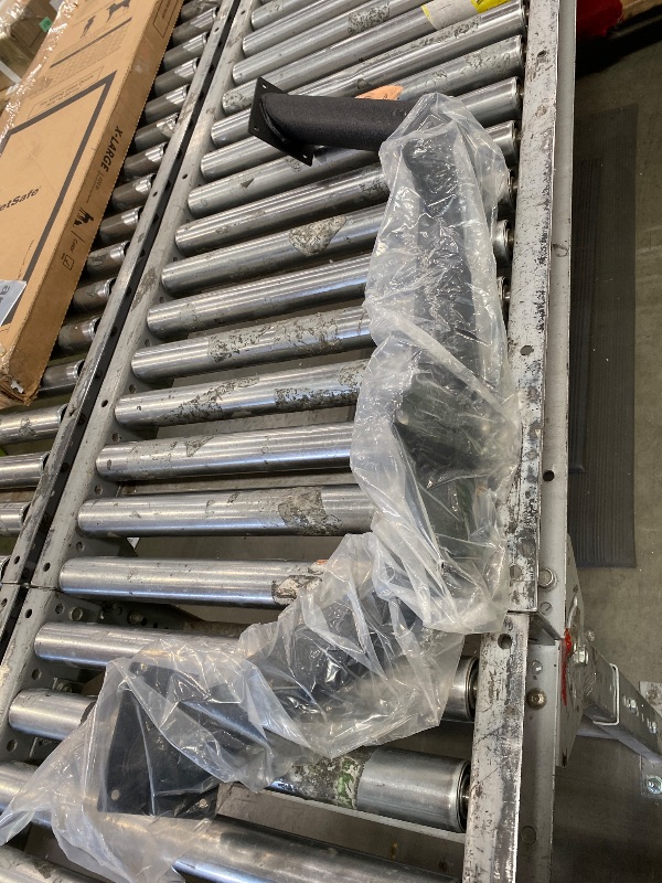 Photo 1 of ***MISSING HARDWARE ***ALMULOO Rear Bumper Compatible with 1973-1998 Ford F150 F250 F350 Heavy Duty Steel