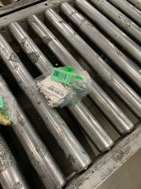 Photo 1 of 10 Pcs Small Mini Pearl Claw Clips with Flower Design, Sweet Artificial Bangs Clips Decorative Hair Accessories for Women Girls