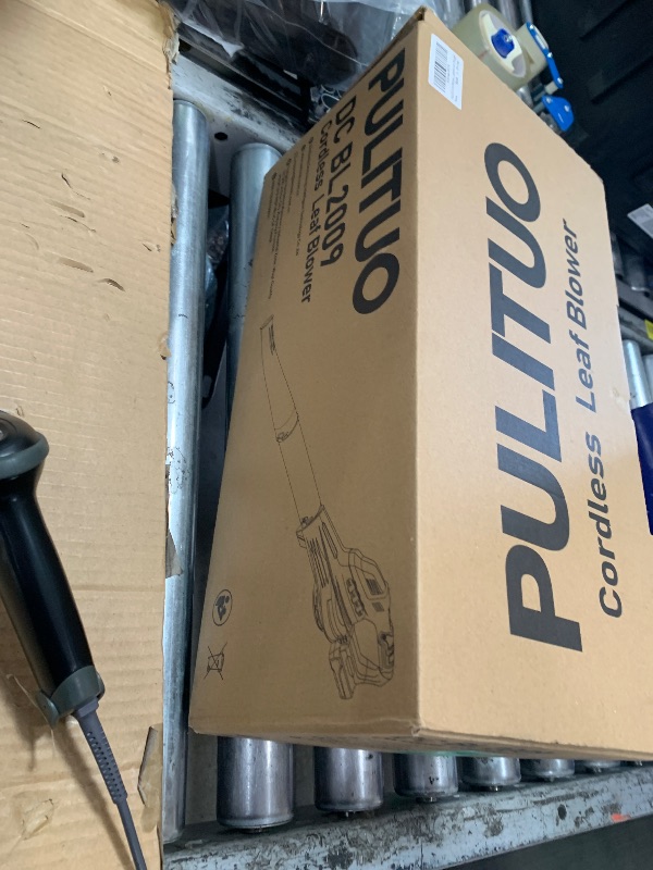 Photo 1 of *************MISSING BOTH BATTERIES***************
Leaf Blower Cordless with 2X 4.0Ah Batteries and Charger, 150MPH/180CFM Lightweight Cordless Blower, 3 Speeds Small Electric Leaf Blowers for Lawn Care, Patio, Yard, Leaves, Grass and Snow