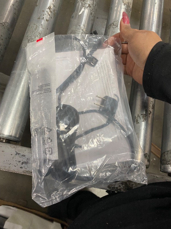 Photo 1 of **DAMAGED SCREEN*** Samsung 75-Inch Class QLED Q7F Series Samsung Vision AI Smart TV (2025 Model, 75Q7F) Quantum HDR, Object Tracking Sound Lite, Q4 AI Gen1 Processor, 4K upscaling, Gaming Hub, Alexa Built-in