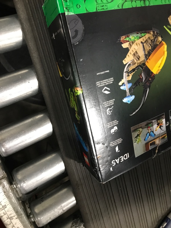 Photo 1 of **FACTORY SEALED**LEGO Ideas The Insect Collection, Fun Gift for Nature Lovers, with Life-Size Blue Morpho Butterfly, Hercules Beetle and Chinese Mantis Display Models, Bug Building Set and Nature Décor, 21342