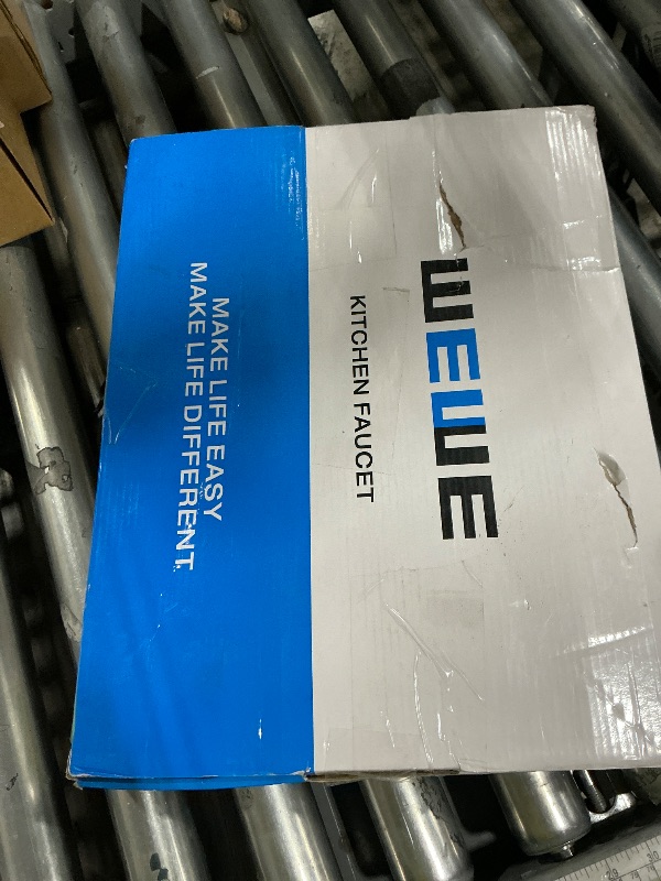 Photo 1 of ***SEE NOTES***
WEWE Single Handle High Arc Brushed Nickel Pull Out Kitchen Faucet,Single Level Stainless Steel Kitchen Sink Faucets with Pull Down Sprayer,Suitable for Laundry Rv Bar