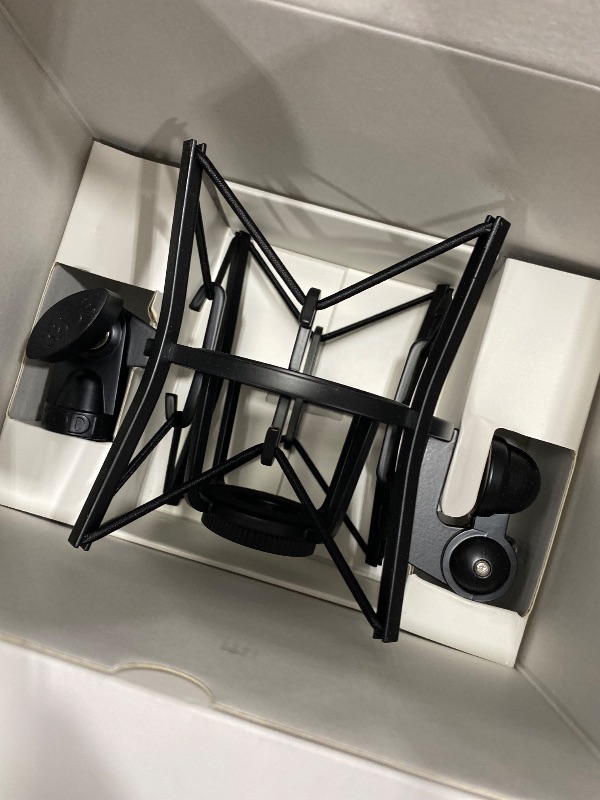 Photo 1 of ** FOR PARTS ONLY ** RØDE NT1 5th Generation Large-diaphragm Studio Condenser Microphone with XLR and USB Outputs, Shock Mount and Pop Filter for Music Production, Vocal Recording and Podcasting (Black)