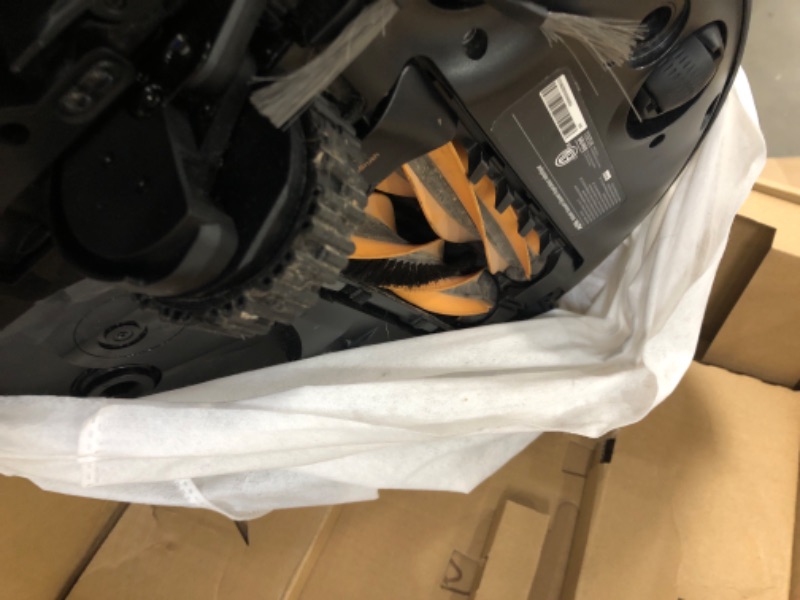 Photo 1 of ** charging base doesnt charge the robot

Mova V50 Ultra Complete Robot Vacuum and Mop Self-Cleaning, 24,000 Pa Suction, Liftable Navigation with Obstacle Overcoming and Warm Water Mopping with DuoSolution System Designed for Pets, Black