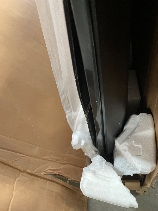 Photo 1 of **SCREEN IS BROKEN PARTS ONLY ***Samsung 70-Inch Class Crystal UHD 4K DU7200 Series HDR Smart TV w/Object Tracking Sound Lite, PurColor, Motion Xcelerator, Mega Contrast, Q-Symphony (UN70DU7200, 2024 Model)