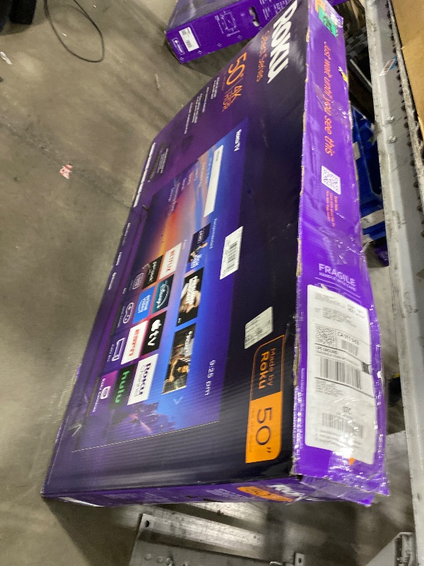 Photo 1 of *broken does not work* Roku Smart TV 2025 – 50-Inch Select Series, 4K HDR TV – RokuTV with Enhanced Voice Remote – Flat Screen LED Television with Wi-Fi for Streaming Live Local News, Sports, Family Entertainment