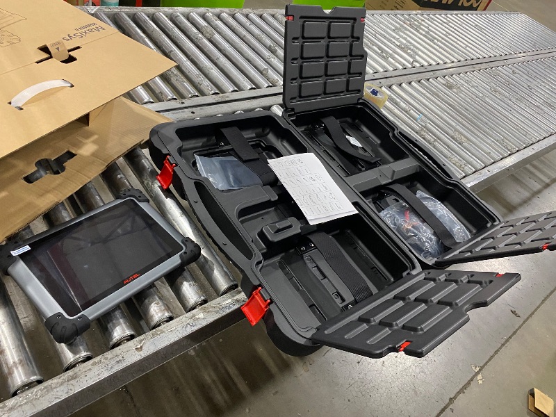 Photo 1 of **MISSING ITEMS!
SEE PHOTOS!!
LOCKED******Autel MaxiSYS MS908CVII : Commercial Vehicle Diagnostic and Service Tablet with Class 1-9 Coverage