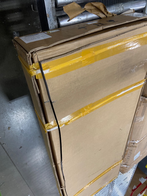 Photo 1 of ***Major Damage to the rails, Parts Only***
OEDRO Low-Profile Hard Quad-Fold Tonneau Cover Compatible with Toyota Tacoma 2024 2025 2026 (Excl. Trail Edition) 5ft Bed with Tacoma Bed Rail, One-Handed Quick Release, Drainage Design