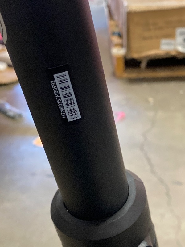 Photo 1 of **BACK BRAKE LIGHT IS DAMSGED**Segway Ninebot Max G3 Electric Scooter, 28 mph Top Speed w/ 50 Miles Max Range, 2000W Peak Motor, Dual Hydraulic Suspension, Fast Charging Scooter for Adults and Teens, UL-2272 2271 Certified