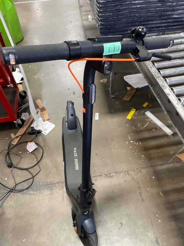 Photo 1 of **BACK BRAKE LIGHT IS DAMSGED**Segway Ninebot Max G3 Electric Scooter, 28 mph Top Speed w/ 50 Miles Max Range, 2000W Peak Motor, Dual Hydraulic Suspension, Fast Charging Scooter for Adults and Teens, UL-2272 2271 Certified