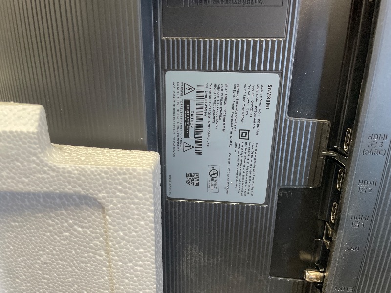 Photo 1 of **MAJOR DAMAGE TO SCREEN, FOR PARTS ONLY**Samsung 75-Inch Class QLED Q7F Series Samsung Vision AI Smart TV (2025 Model, 75Q7F) Quantum HDR, Object Tracking Sound Lite, Q4 AI Gen1 Processor, 4K upscaling, Gaming Hub, Alexa Built-in