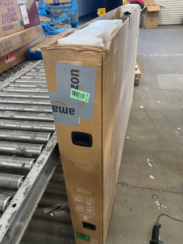 Photo 1 of **BROKEN SCREEN, PARTS ONLY**Samsung 85-Inch Class QLED Q7F Series Samsung Vision AI Smart TV (2025 Model, 85Q7F) Quantum HDR, Object Tracking Sound Lite, Q4 AI Gen1 Processor, 4K upscaling, Gaming Hub, Alexa Built-in