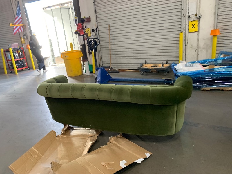 Photo 1 of **************MISSING ALL 4 LEGS**************
Jennifer Taylor Home La Rosa Victorian Chesterfield Tufted Sofa, Olive Green Performance Velvet