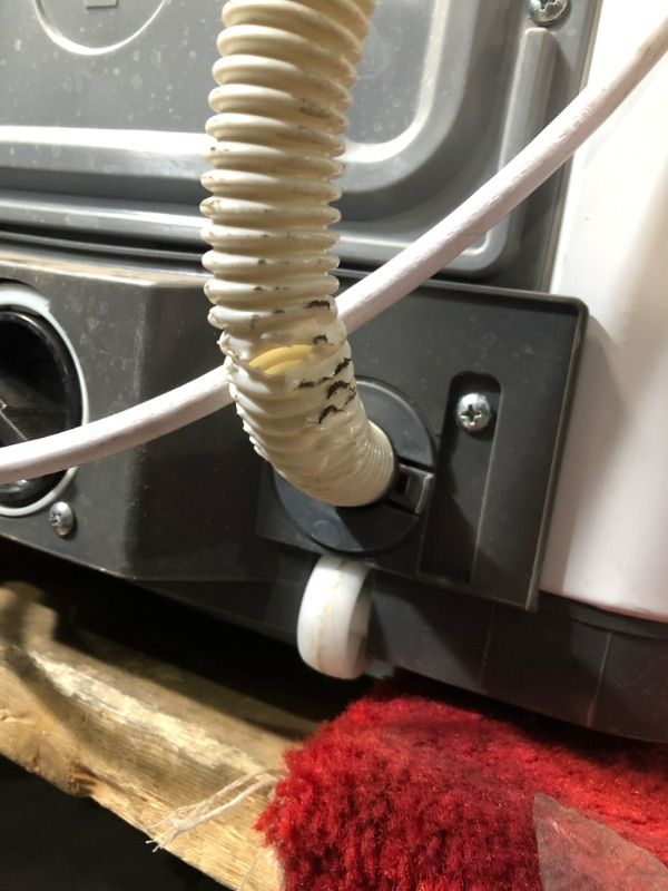 Photo 1 of ***DAMAGED - SEE NOTES/PICTURES***
Black and decker .9 cu. Ft portable washer