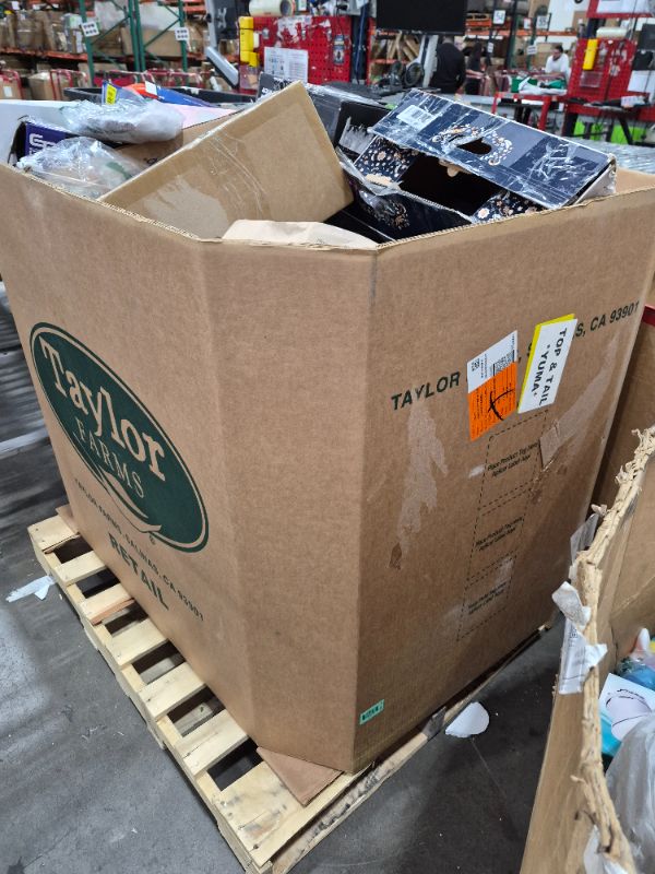 Photo 1 of
Box Size: 4-Foot Pallet (Truck/Trailer Pickup Only) | This 4-foot pallet contains roughly 200-300 assorted items, the same types we list for auction daily. Sourced from return centers, items are uninspected and may be new or gently used, with typical val