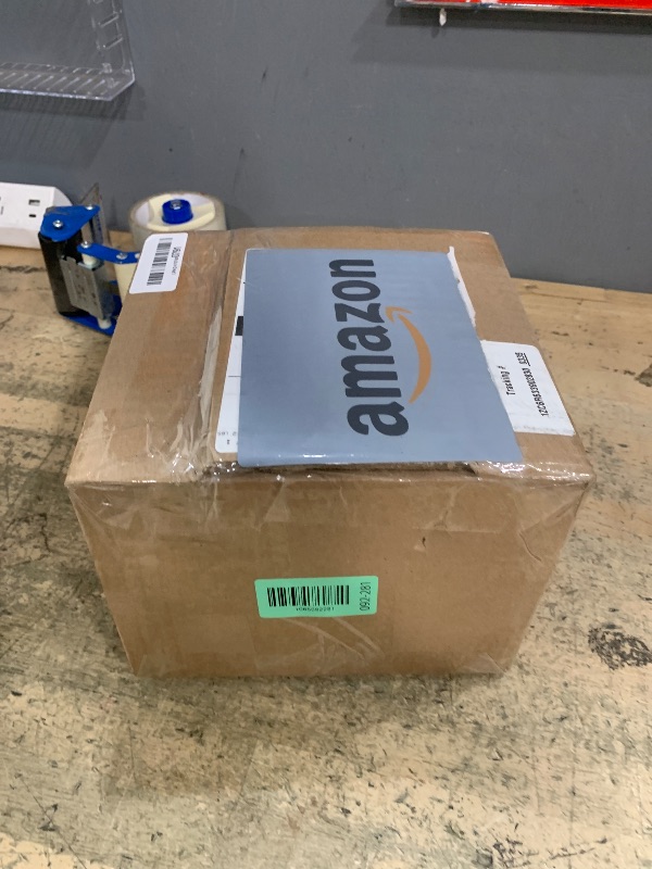 Photo 1 of 2-pack Replacement Parts Upgrade 32oz Cups with Flip-Top To-Go-Lid and Rubber Gaskets Compatible with NutriBullet 600w/900w Blender Accessory