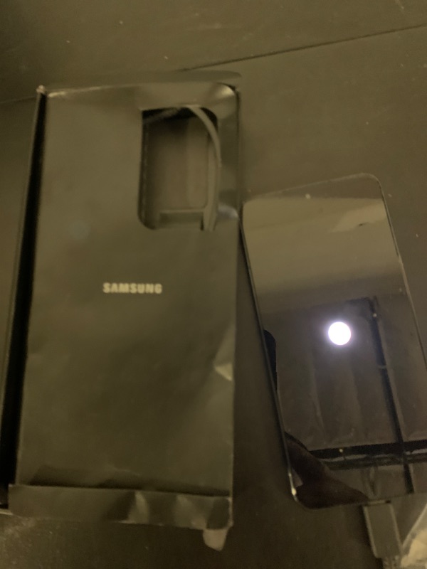 Photo 1 of *LOCKED** SAMSUNG Galaxy S22 Cell Phone, 128GB, Black