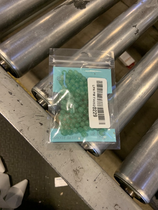 Photo 1 of 100Pcs Natural Crystal Beads Stone Gemstone Round Loose Energy Healing Beads with Free Crystal Stretch Cord for Jewelry Making (Green Aventurine, 6MM)