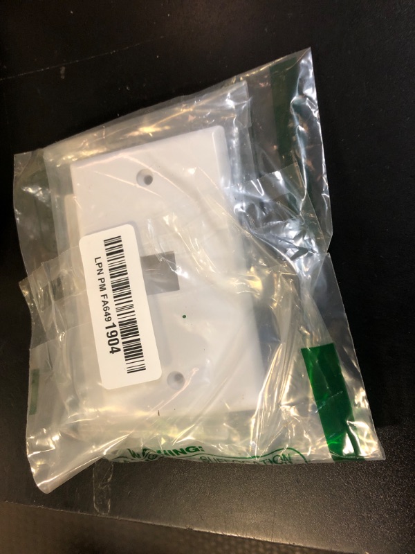 Photo 1 of 1 Port Keystone Wall Plate 2-Pack Single Gang Face plate for Rj45 Keystone Jack and Modular Inserts White by Tedgetal