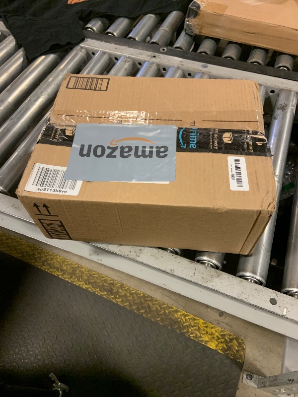 Photo 1 of 100 Pack Charcuterie Boxes with Clear Lids Valentine Gift 5 Inch Cookie Boxes Disposable Cake Case Paper Square Cookie Containers Dessert for Sandwich Slice Cake Hot Cocoa Bombs Strawberries(Black)