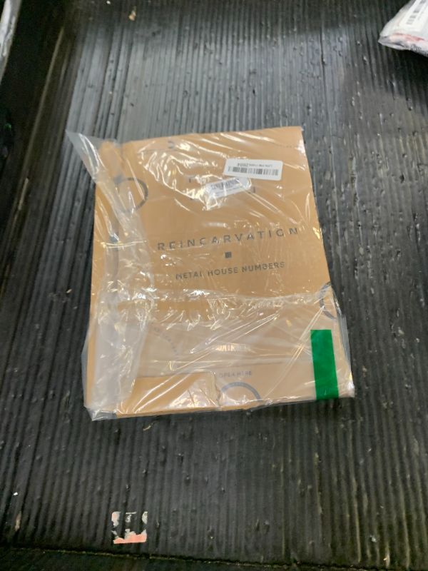 Photo 1 of 12 Inch Modern Floating House Numbers for Outside | Large Metal House Numbers for Outdoors | Black Coated Rust-Proof Home Address Numbers/Plaques | Metal Mailbox Numbers