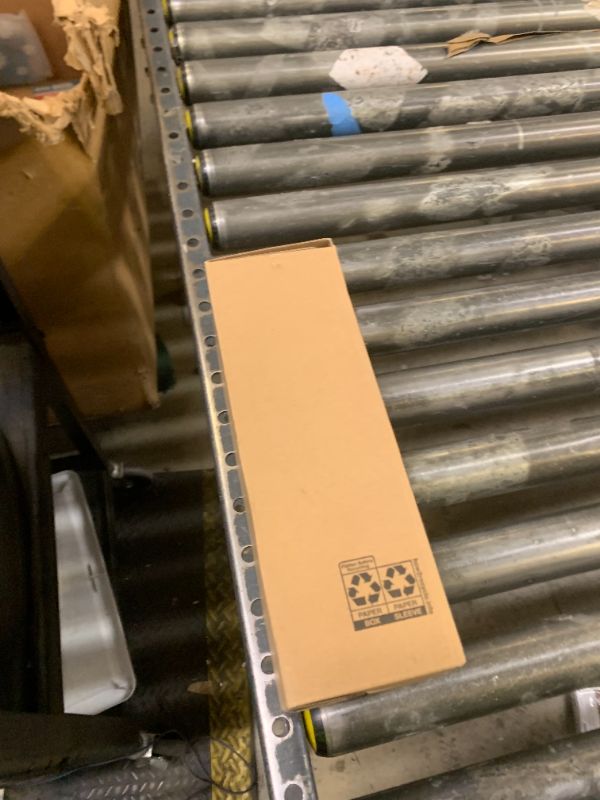 Photo 1 of *BLUE USED*********Hydro Flask Water Bottle - Insulated Stainless Steel - Wide Straw Lid, Non Spill, Leakproof in 24 Oz Fossil Brown