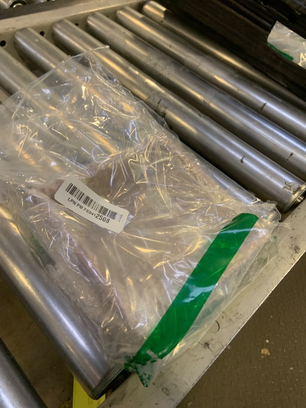 Photo 1 of "Primitives by Kathy Slat String Art Box Sign, 6"" x 6"", Bee Happy" (35313)