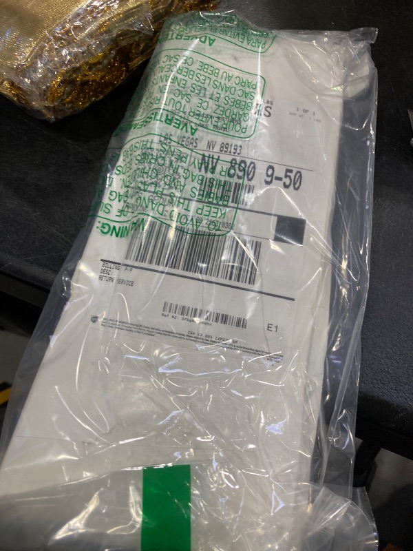 Photo 1 of 4 Pcs Plastic Razor Blade Scraper and 120 Pcs Blades, Remove Label Decal Tool,Forwithout Scratches Plastic Razor Blade Scraper, Adhesive Remover for Kitchen Appliances,Stickers and Paints on Window