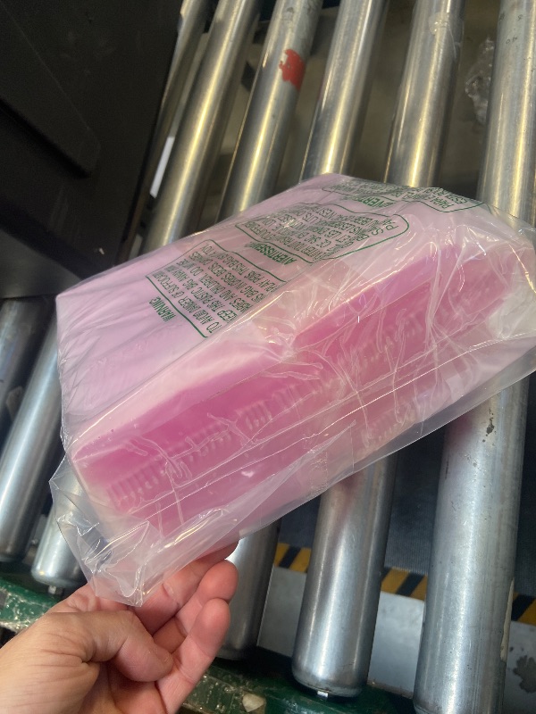 Photo 1 of 200 PCS Pink Plastic Forks Bulk, Heavy Weight Disposable Forks, 7.3 Inch Disposable Cutlery for Party, Picnics, Wedding, Holiday, Restaurant, Outdoor Events