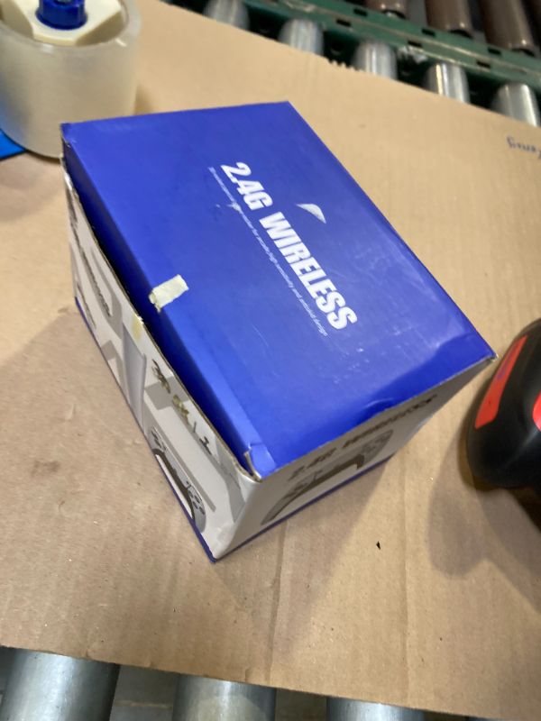 Photo 1 of 2025New Wireless Retro Game Console,40000+Games and 23 Emulators?Plug and Play 4K HD HDMI TV Game Stick?with Dual 2.4G Wireless Controllers(128G) White