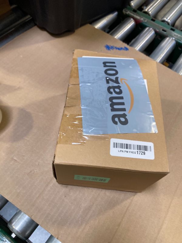 Photo 1 of 6PCS Fall Maple Leaves Garland, Party Joy 5.6Ft Artificial Maple Leaf Autumn Garland Hanging Fall Vines Table Decorations Front Door Fall Decor Thanksgiving Decorations Decor Outside Indoor Decor