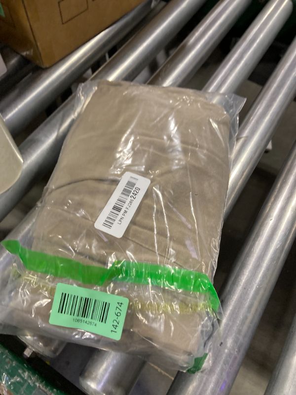 Photo 1 of Lee Men's Extreme Motion Straight Taper Jean Cougar 40W x 30L