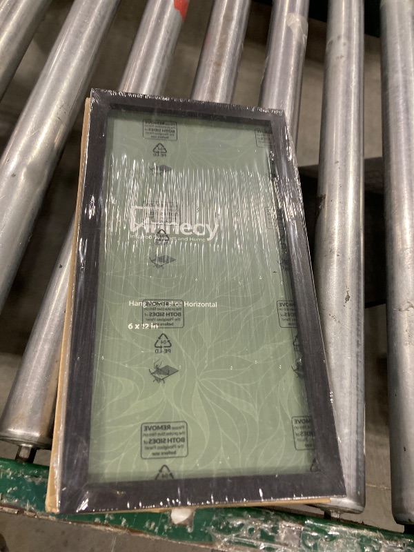 Photo 1 of 6"x12" Picture Frame 