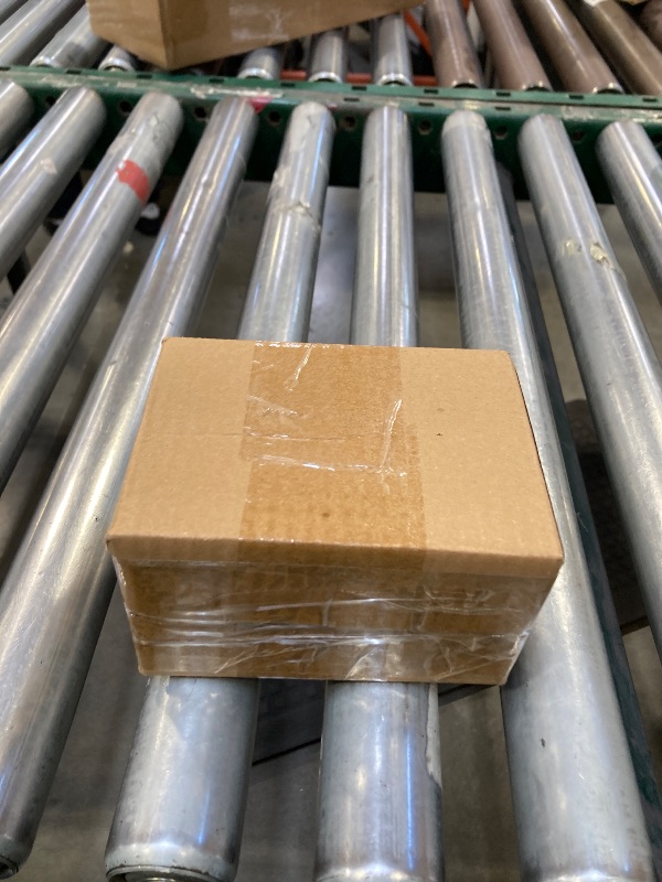 Photo 1 of 26 Pcs Gold Glitter Wooden Christmas Stocking Letter Tags Cutout Initial Xmas Tree Ornament Shiny A-Z A-Z Alphabet Name Tags for Christmas Decor (Gold Letter)