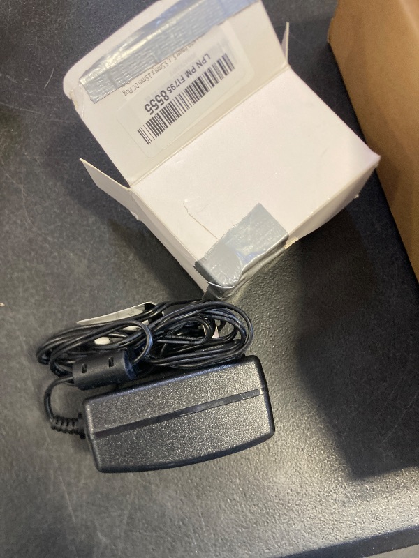 Photo 1 of 12V DC Power Supply 2A Universal AC Adapter, 100-240 50/60Hz to 12 Volts 2Amp Transformer, DC 12V Power Adapter Cord, ?5.5mm x 2.5mm Barrel Plug?