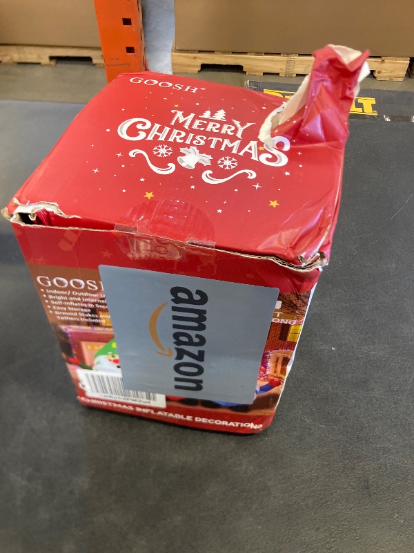 Photo 1 of GOOSH 7.5 FT Long Christmas Inflatable Gnomes Outdoor Decoration Blow Up Yard Three Gnomes Holding Hands with Built-in LEDs for Indoor Party Garden Lawn Decor sealed